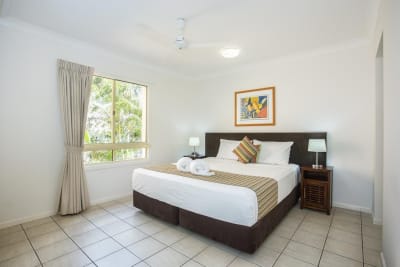 Two-Bedroom-Apartments-Airlie-Beach-11