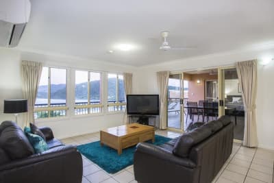 Two-Bedroom-Penthouse-Airlie-Beach-5