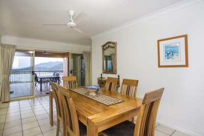 Two-Bedroom-Penthouse-Airlie-Beach-7